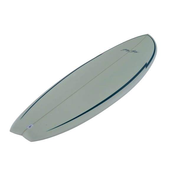 2025_Lopez_LittleDarlin_detail